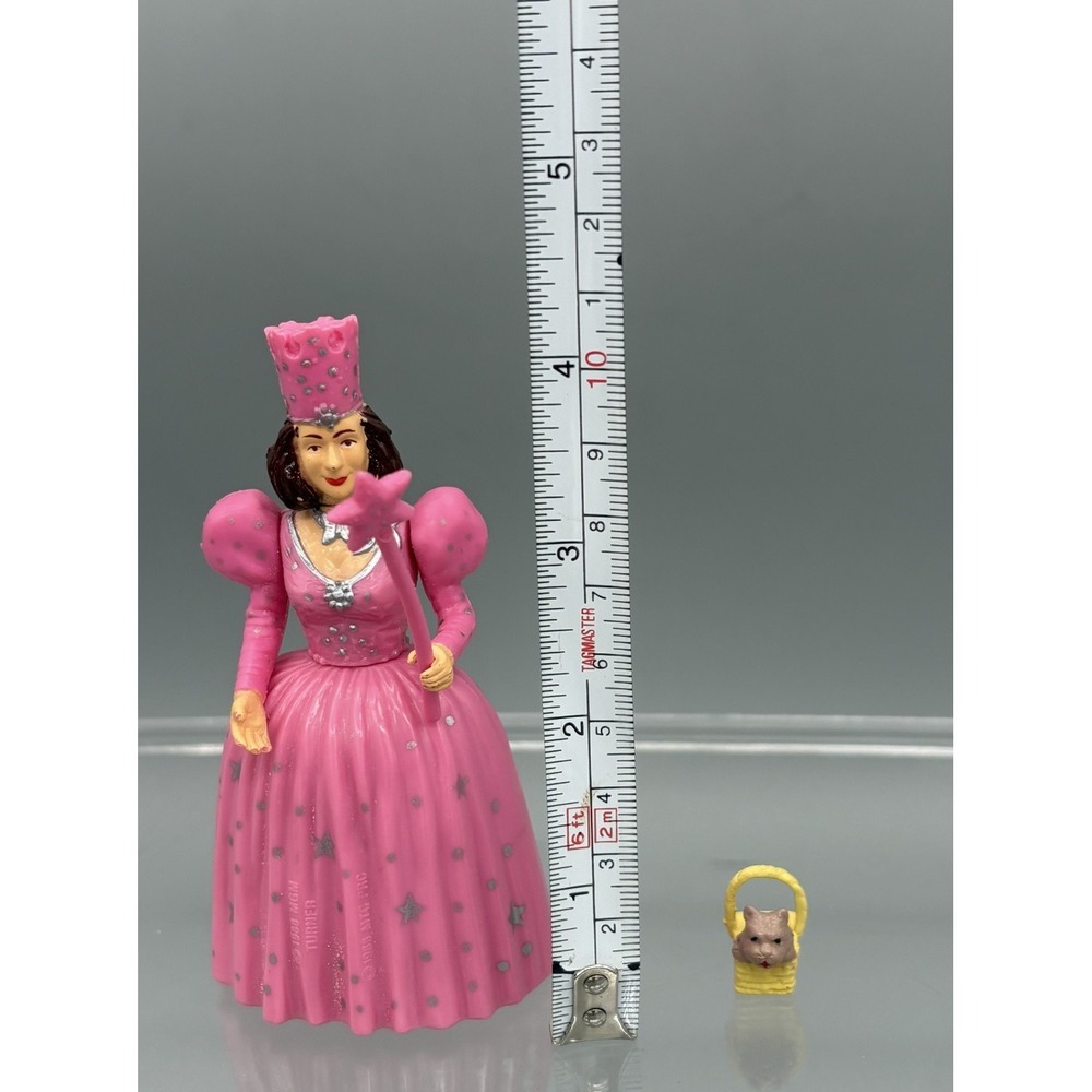 Vintage Wizard of Oz Toy Action Figures Witch, Lion,Tinman, Toto Broom Lot of 6 - Picture 10 of 10